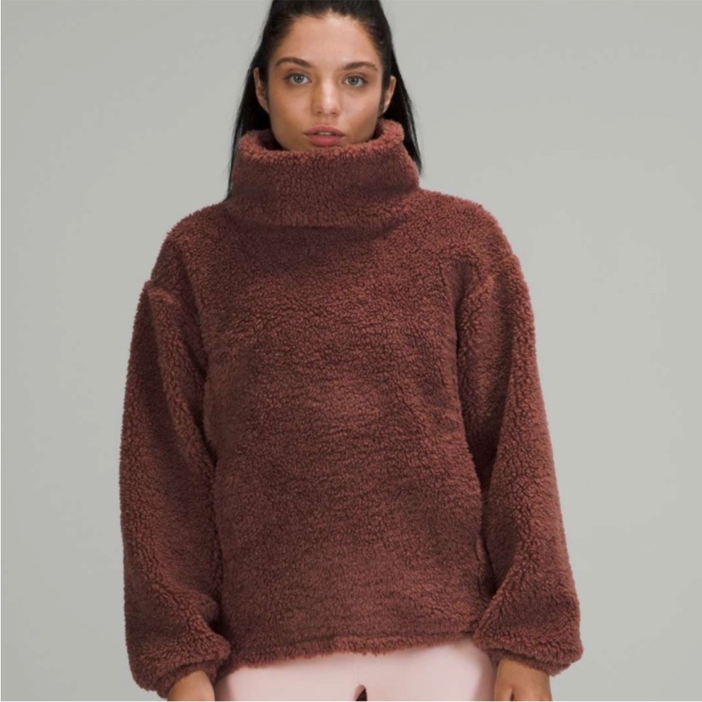 Lululemon Warmth Sherpa Long Pullover
Smoky Topaz.  Sz 2